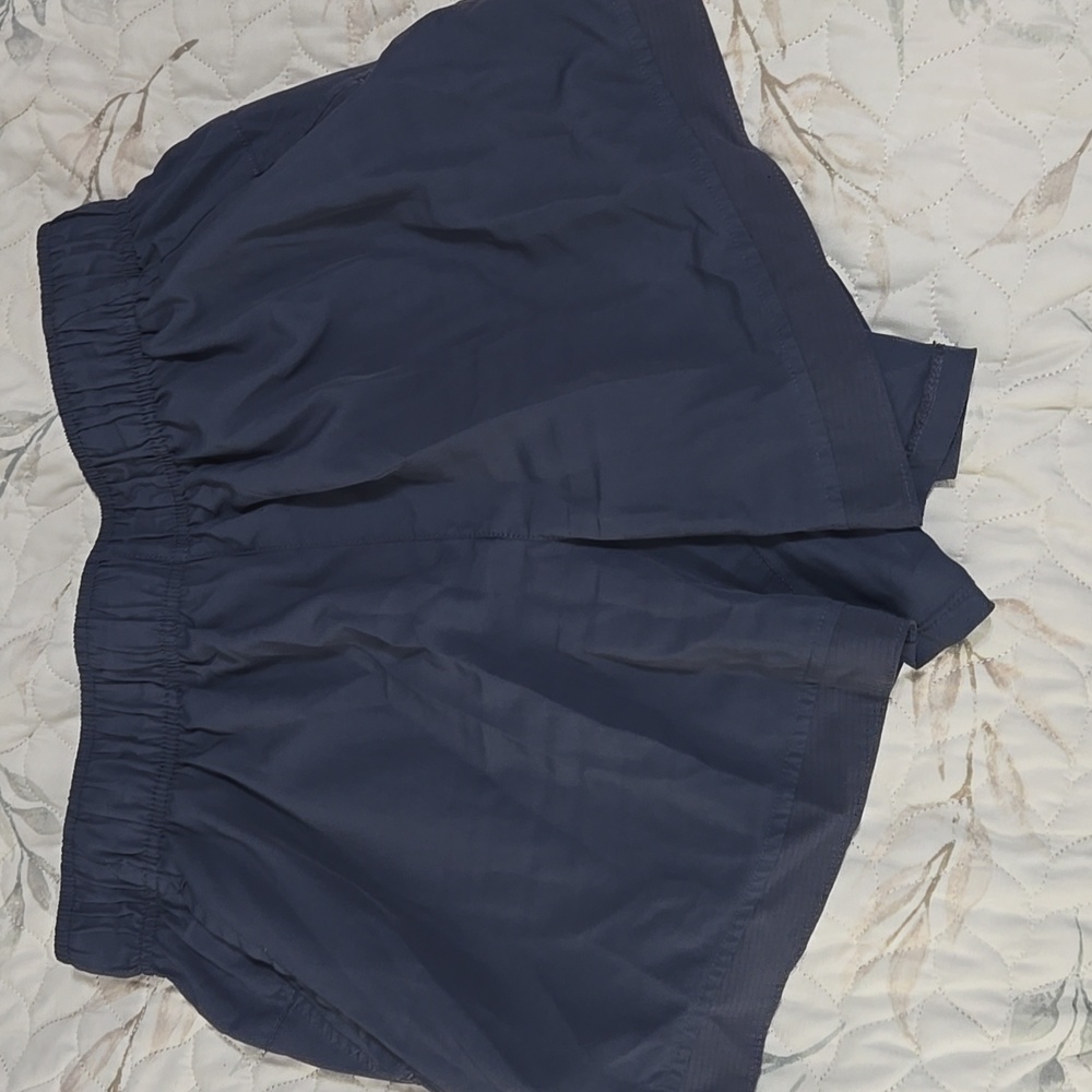 Bundke Of Athletic Shorts - Picture 6 of 7